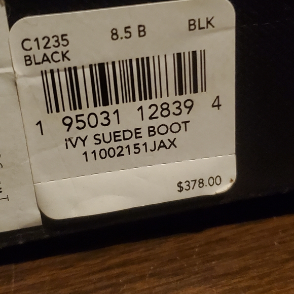 Women's Black Winter Boots - Picture 13 of 17